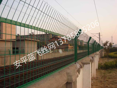 鐵路護欄網-3.jpg